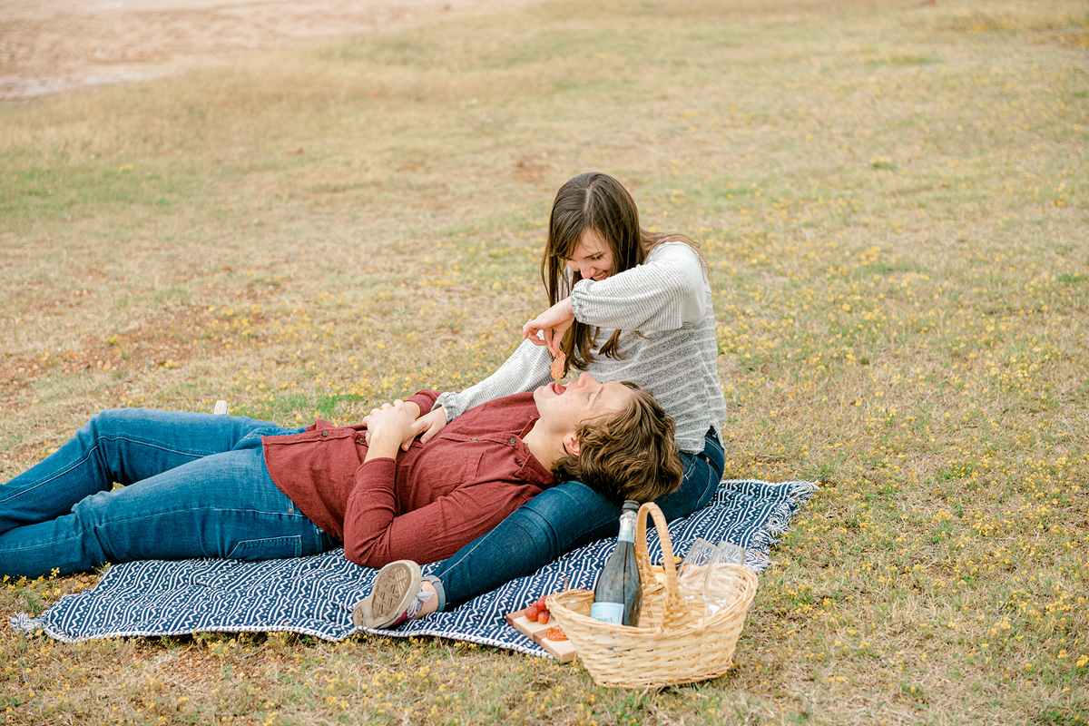 Picnic Engagement session at Lake Bryan in College Station, Texas